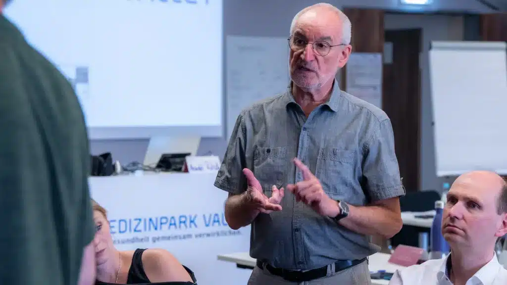 Gruppenübung im Kommunikationstraining